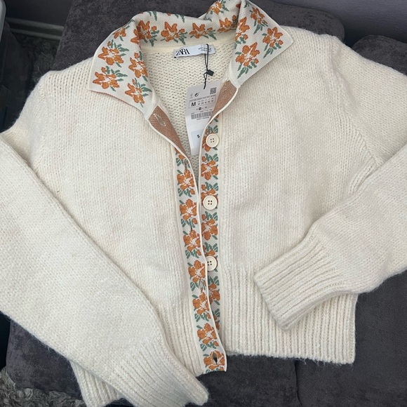 Zara two piece - Picture 2 of 4